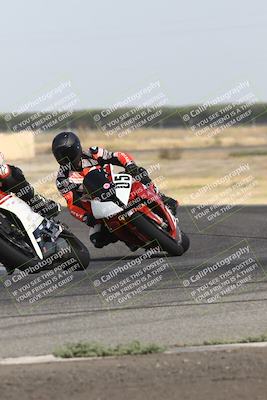 media/Sep-07-2024-Pacific Track Time (Sat) [[9bb89f5e83]]/A group/Phone Wall Paper 1000am/